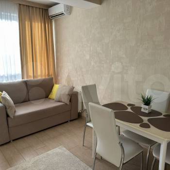 Продается 1-комнатная квартира, 40,4 м²