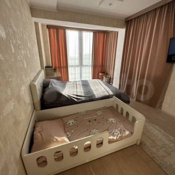 Продается 1-комнатная квартира, 40,4 м²