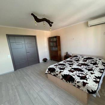 Продается 2-х комнатная квартира, 60 м²