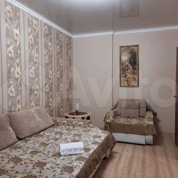 Сдается 1-комнатная квартира, 43 м²