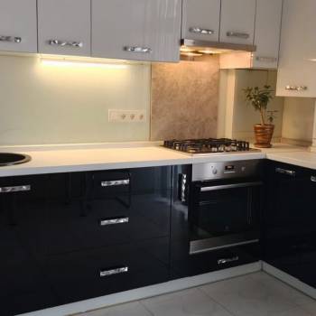 Сдается 1-комнатная квартира, 56 м²