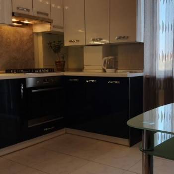 Сдается 1-комнатная квартира, 56 м²