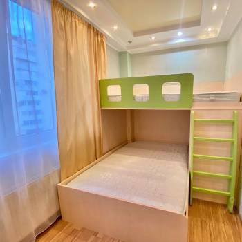 Сдается 1-комнатная квартира, 55 м²