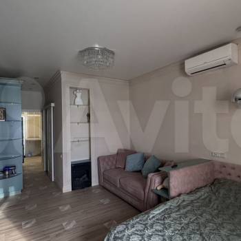 Продается 1-комнатная квартира, 34 м²