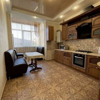 Сдается 1-комнатная квартира, 51 м²