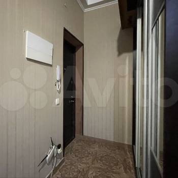 Сдается 1-комнатная квартира, 51 м²