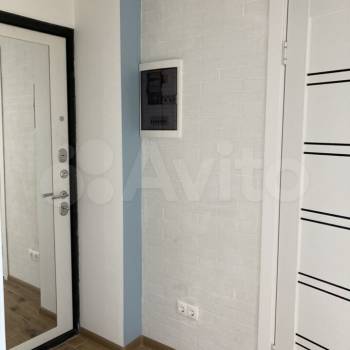 Продается 1-комнатная квартира, 38 м²