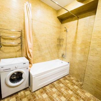 Сдается 2-х комнатная квартира, 85 м²