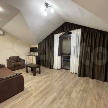 Сдается 2-х комнатная квартира, 85 м²