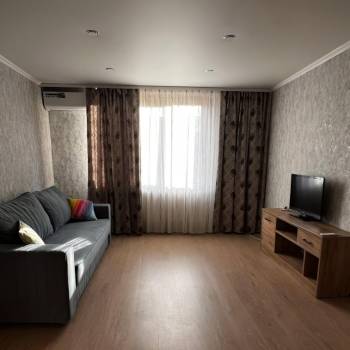 Сдается 2-х комнатная квартира, 56 м²