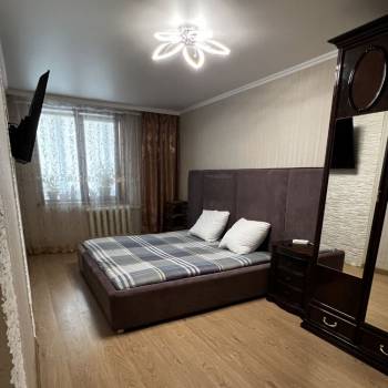 Сдается 2-х комнатная квартира, 56 м²