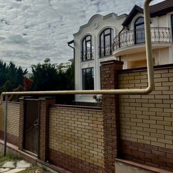 Продается Дом, 300 м²