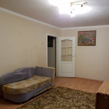 Продается 1-комнатная квартира, 38 м²