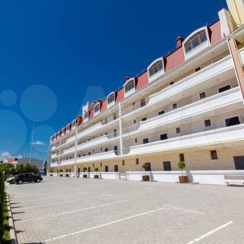 Сдается 1-комнатная квартира, 50 м²