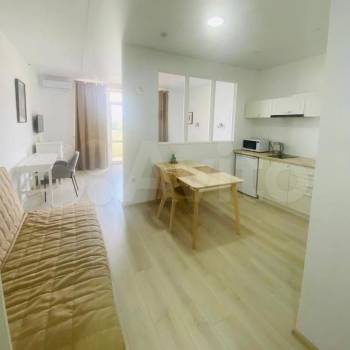 Сдается 1-комнатная квартира, 50 м²