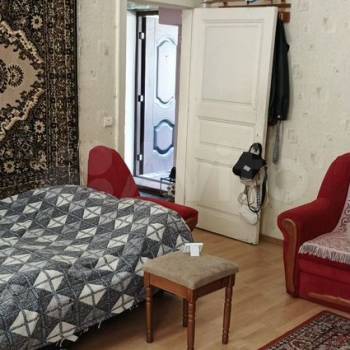 Продается 1-комнатная квартира, 33 м²