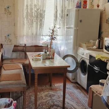 Продается 1-комнатная квартира, 33 м²