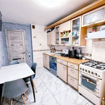 Продается Многокомнатная квартира, 89 м²