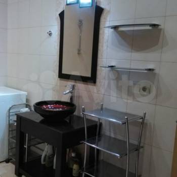 Сдается 2-х комнатная квартира, 78 м²