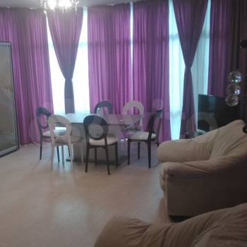 Сдается 2-х комнатная квартира, 78 м²