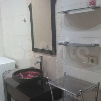 Сдается 2-х комнатная квартира, 78 м²