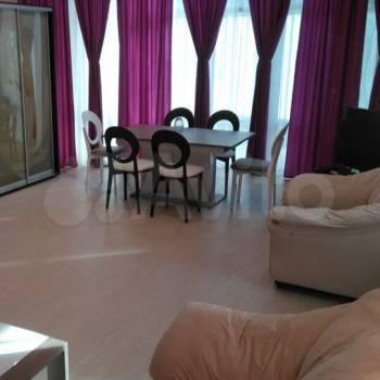 Сдается 2-х комнатная квартира, 78 м²