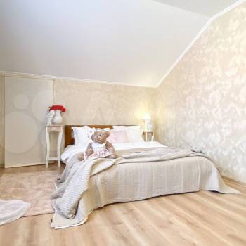 Продается Дом, 180 м²