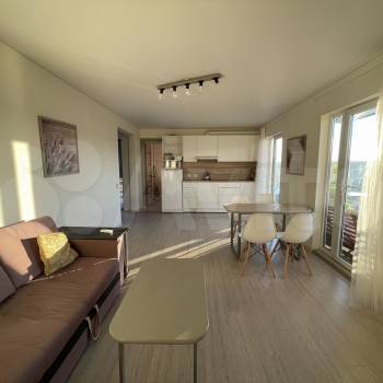 Сдается 2-х комнатная квартира, 60 м²