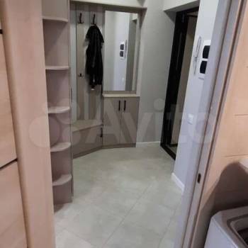 Сдается 1-комнатная квартира, 50 м²