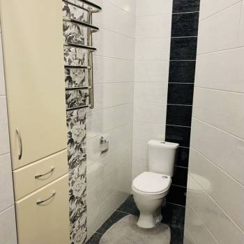 Продается 1-комнатная квартира, 36 м²