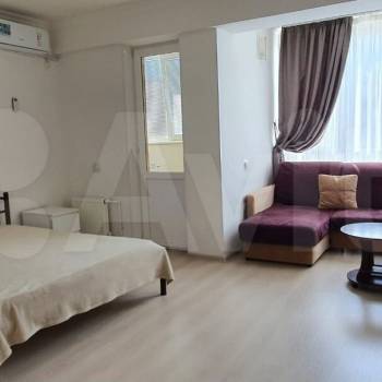 Сдается 1-комнатная квартира, 50 м²