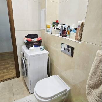 Продается 1-комнатная квартира, 48 м²