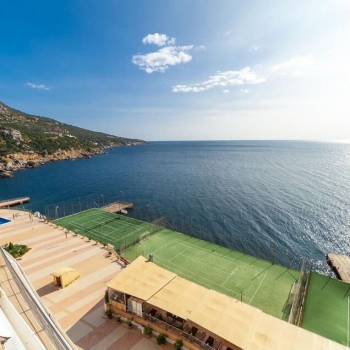 Продается Многокомнатная квартира, 184 м²