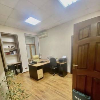 Продается 3-х комнатная квартира, 56,9 м²