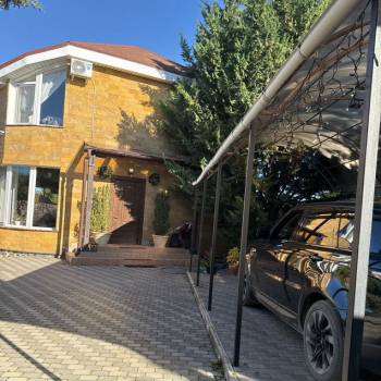 Продается Дом, 350 м²