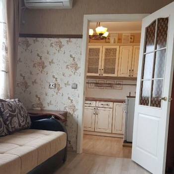 Сдается 2-х комнатная квартира, 42 м²