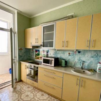 Сдается 1-комнатная квартира, 48 м²