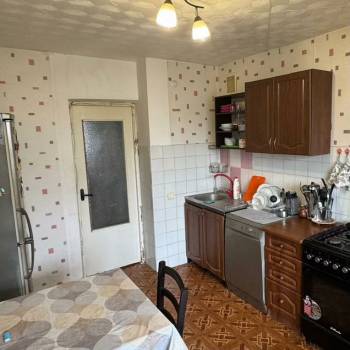 Сдается 2-х комнатная квартира, 76 м²