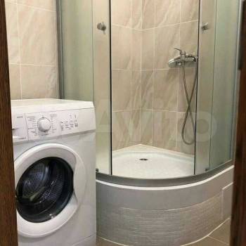 Продается 1-комнатная квартира, 32 м²