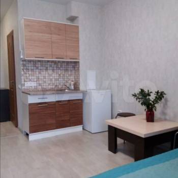 Продается 1-комнатная квартира, 32 м²