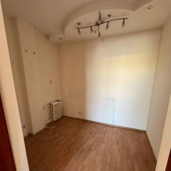 Сдается Нежилое помещение, 142 м²