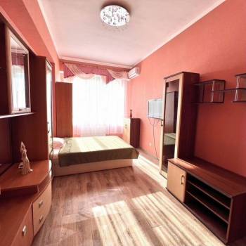 Сдается 1-комнатная квартира, 41 м²