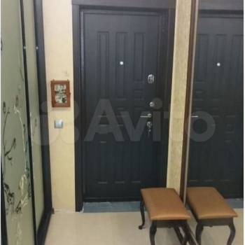 Продается 1-комнатная квартира, 62 м²