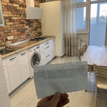 Продается 2-х комнатная квартира, 85 м²