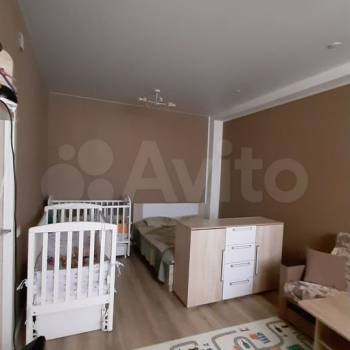 Продается 1-комнатная квартира, 36 м²