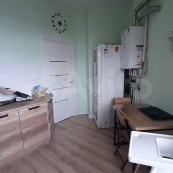 Продается 1-комнатная квартира, 36 м²