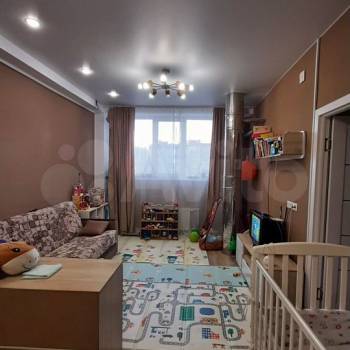 Продается 1-комнатная квартира, 36 м²