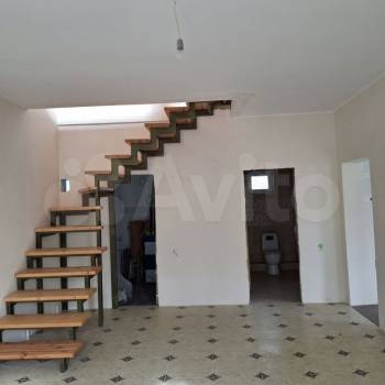 Продается Дом, 180 м²
