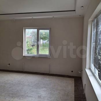 Продается Дом, 180 м²