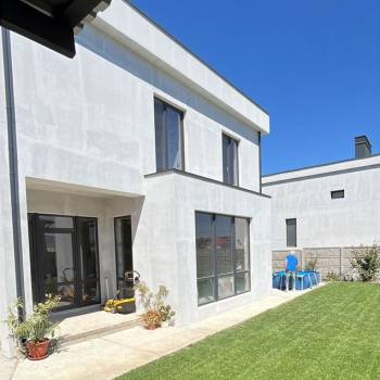 Продается Дом, 230 м²